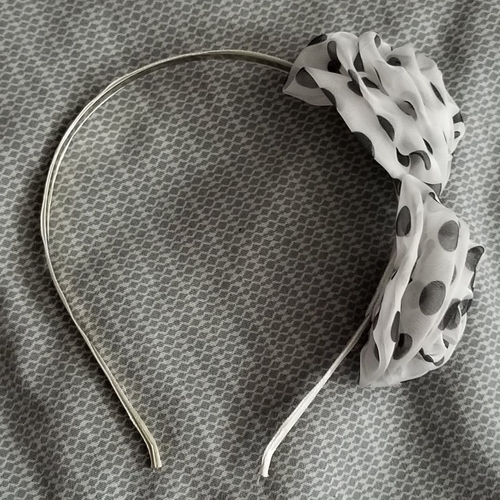 2/$10 - Polka dot flower headband